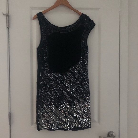 Alice + Olivia Charlie Ombre Sequin Silk Cocktail Dress - Picture 4 of 9